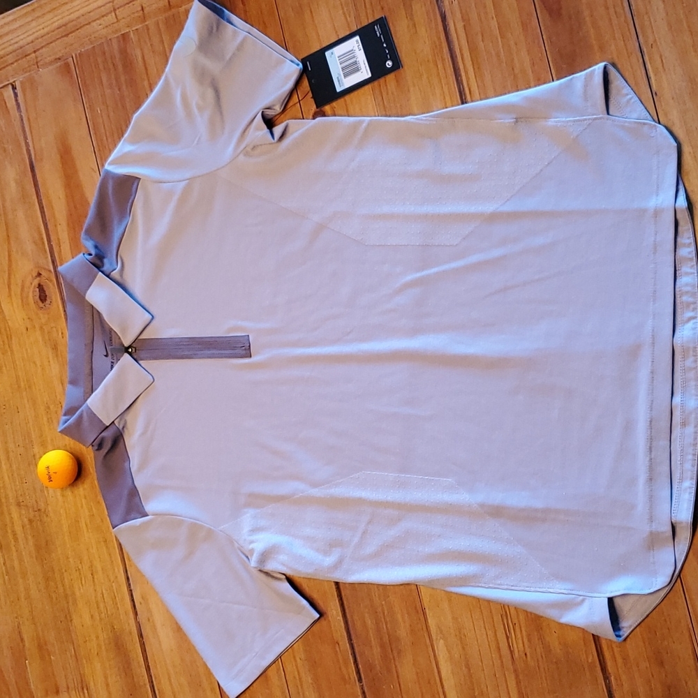 Nike golf shirt
